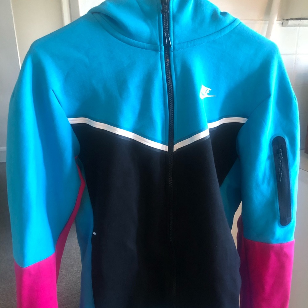 Nike tech fleece